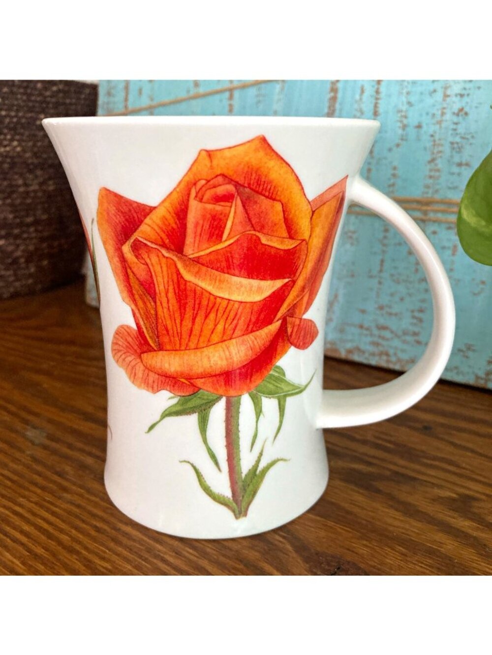 Dunoon Realistic Orange Roses by Kathy Pickles Fine Bone China Mug England